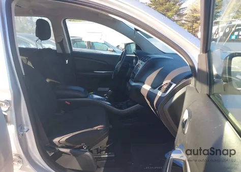 2012 Dodge Journey Se/Avp z USA, uszkodzony, nr VIN 3C4PDCAB9CT216831